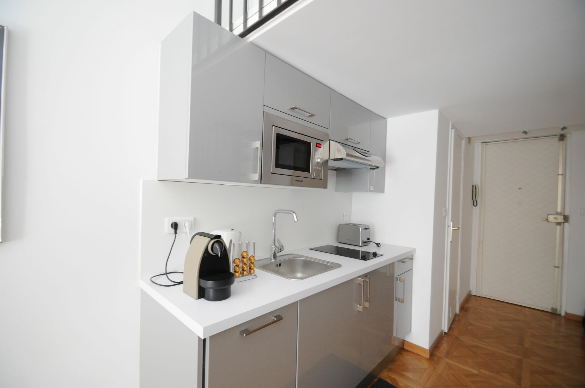 Duplex Opera Apartment Nisa Exterior foto